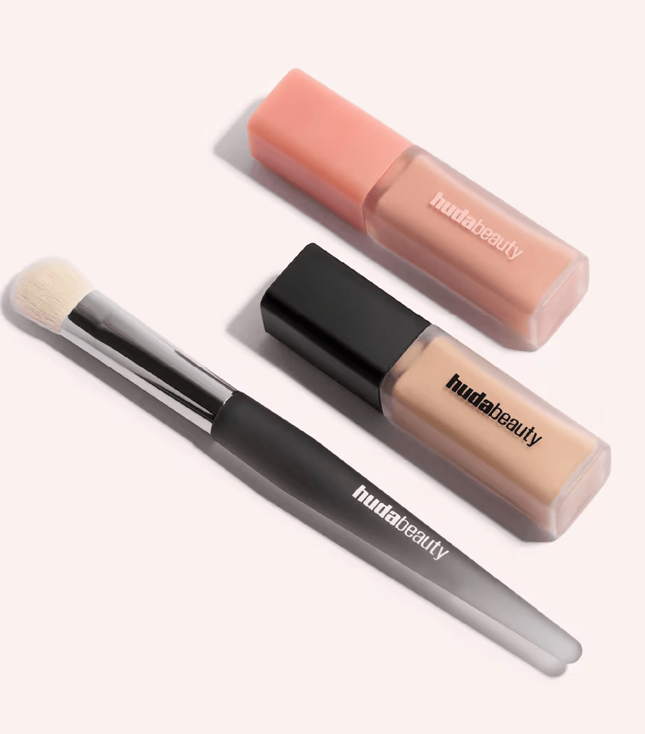 Huda Beauty - CONCEAL & UNDEREYE BUFF BRUSH