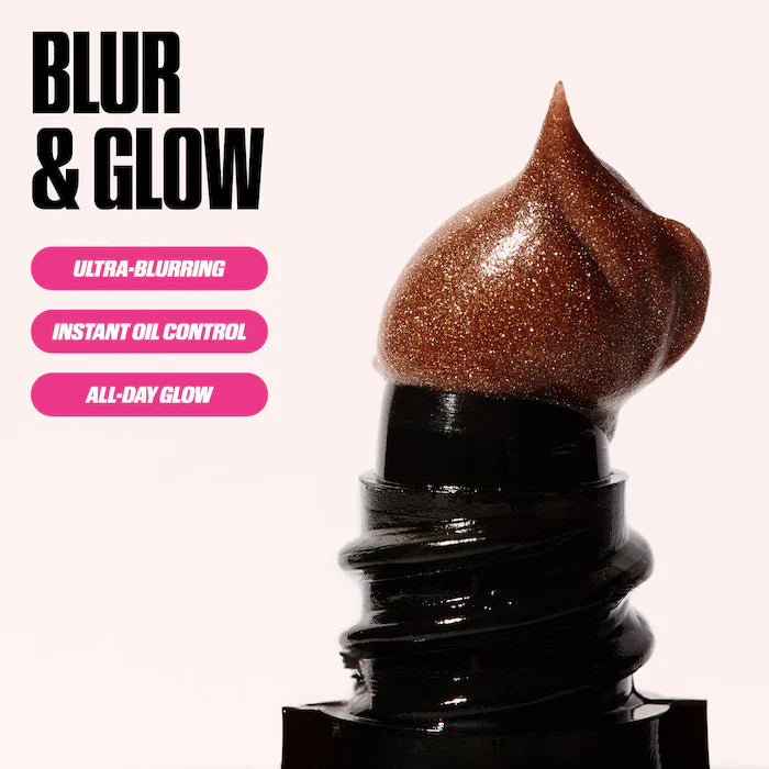 HUDA BEAUTY  Easy Blur Silicone-Free Smoothing & Pore-Minimizing Primer